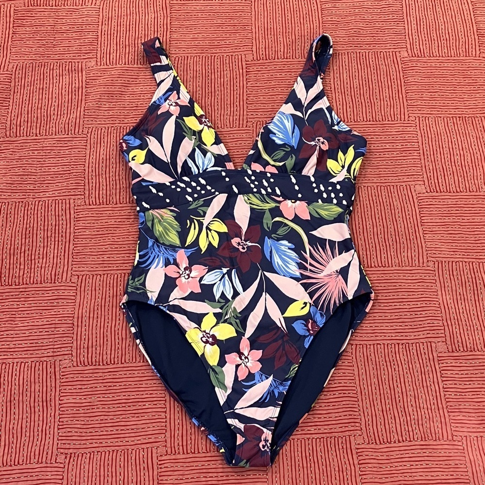 Tropical Floral Women's large One Piece Swimsuit